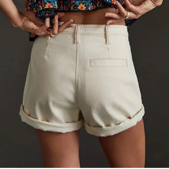 Pilcro Women's Cream Cotton Blend Shorts - - Picture 3 of 13